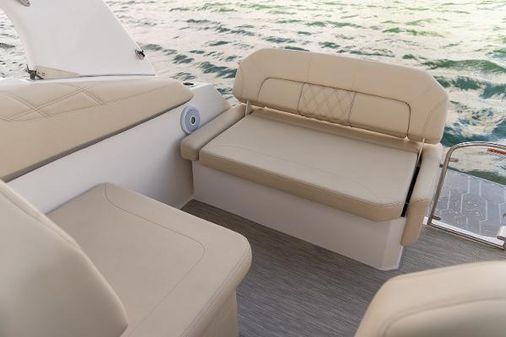 Regal 26-XO image