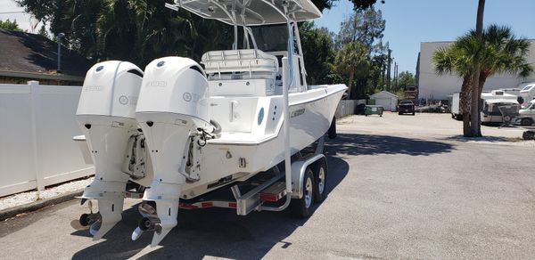 Contender 28 Sport image