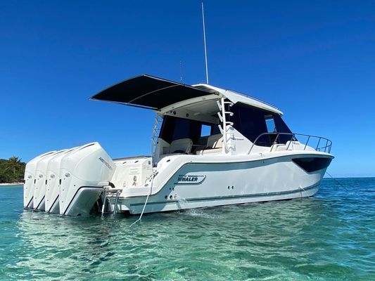 Boston-whaler 405-CONQUEST - main image