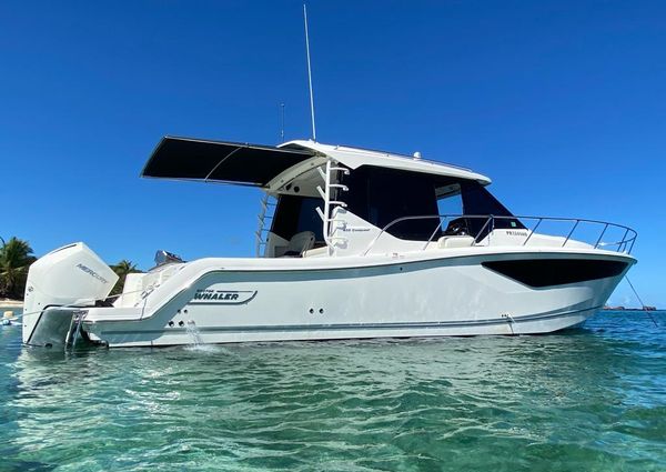 Boston-whaler 405-CONQUEST image