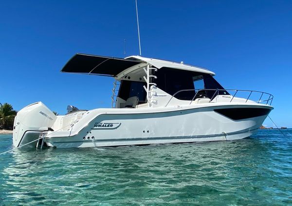 Boston-whaler 405-CONQUEST image