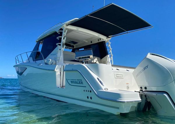 Boston-whaler 405-CONQUEST image