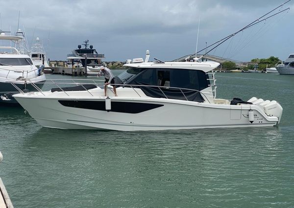 Boston-whaler 405-CONQUEST image