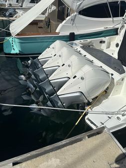 Boston-whaler 405-CONQUEST image