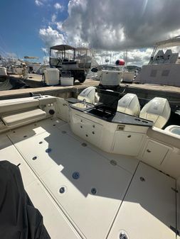 Boston-whaler 405-CONQUEST image