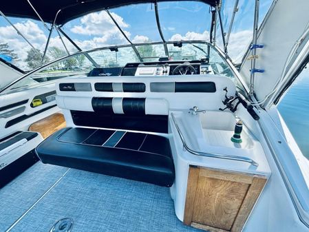 Sea Ray 330 Sundancer image