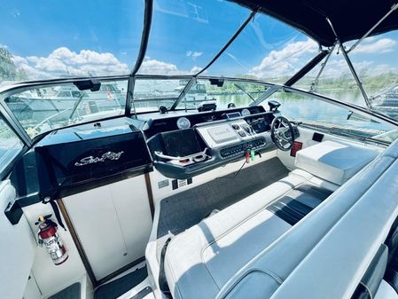 Sea Ray 330 Sundancer image