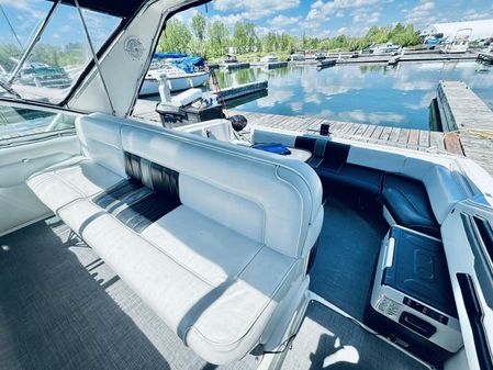 Sea Ray 330 Sundancer image