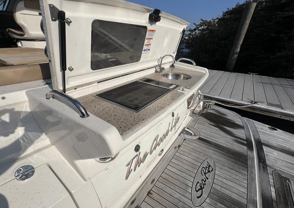 Sea Ray 350 Coupe image