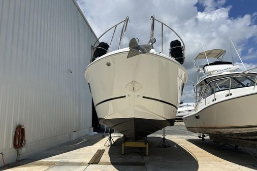 Sea Ray 350 Coupe image