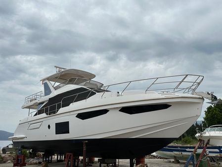 Azimut 60 fly image