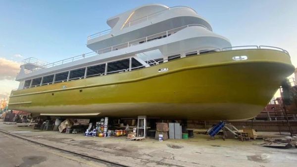 Custom Dinner Cruiser 