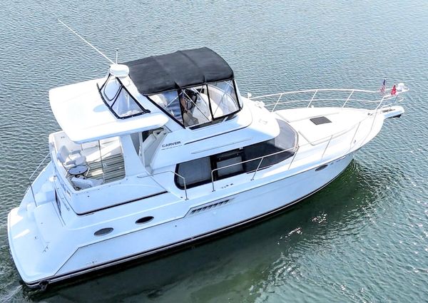 Carver 356 Motor Yacht image