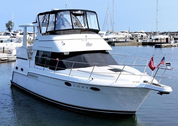 Carver 356 Motor Yacht image