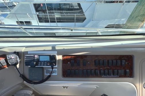 Sea Ray Sundancer 540 image