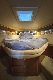 Sea Ray Sundancer 540 image