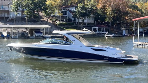Sea Ray 350 SLX