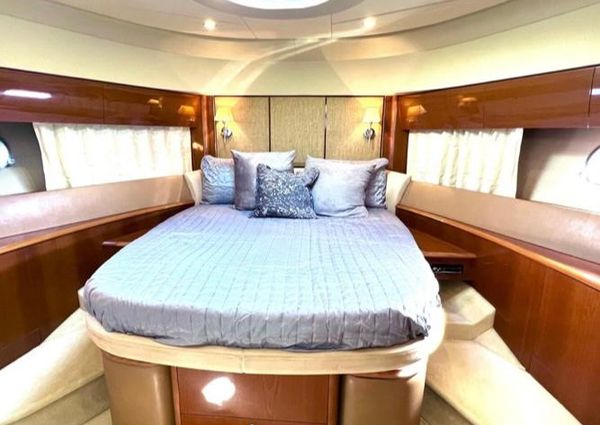 Princess 67 Flybridge image