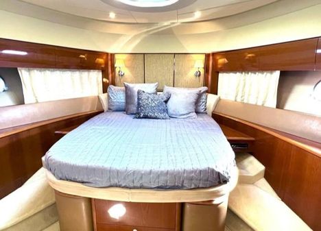 Princess 67 Flybridge image