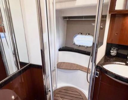 Princess 67 Flybridge image