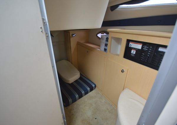 Bayliner 335-CRUISER image