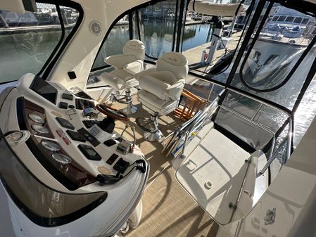 Sea Ray 48 Sedan Motor Yacht image