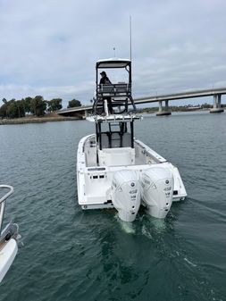 Everglades 335 Center Console image