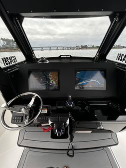 Everglades 335 Center Console image