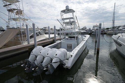 Yellowfin 42 Offshore image