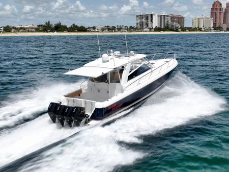 Intrepid 475 Sport Yacht image