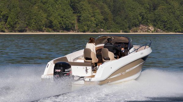 Galeon Galia 700 Sundeck image
