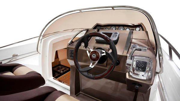 Galeon Galia 700 Sundeck image