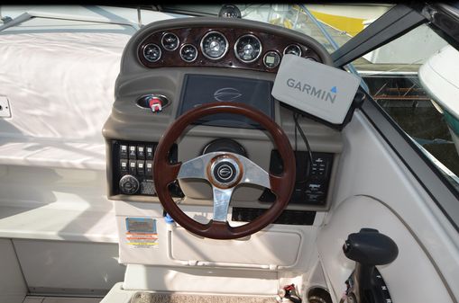 Crownline 280 CR image