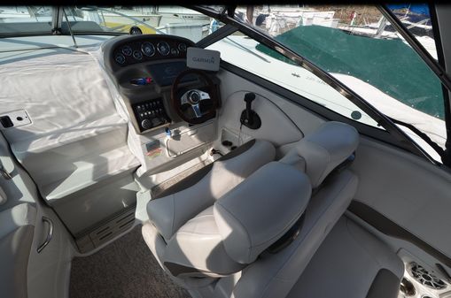 Crownline 280 CR image