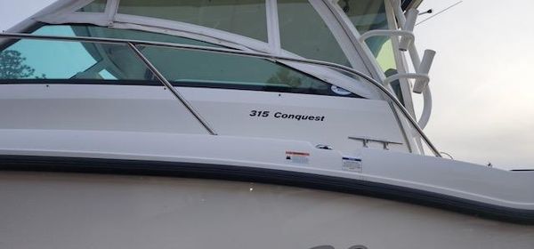 Boston Whaler 315 Conquest image