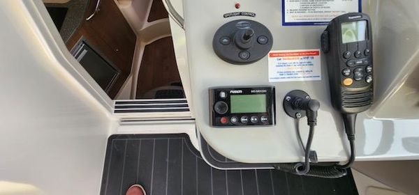 Boston Whaler 315 Conquest image