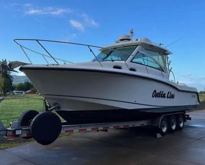 Boston Whaler 315 Conquest image