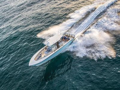 2017 Mako<span>414 Family Edition</span>