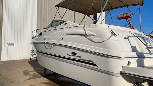 Chaparral 260 Signature