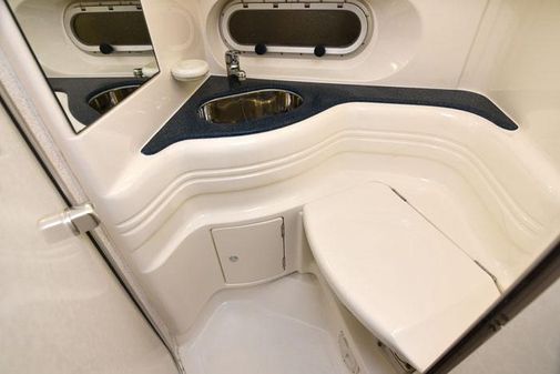 Sealine F36 image