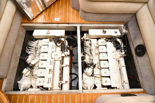 Sealine F36 image
