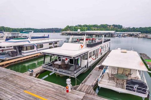 Lakeview 16-X-76-HOUSEBOAT image