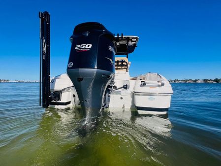 NauticStar 251 Hybrid image