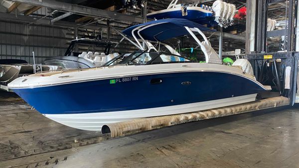 Sea Ray 270 SDX