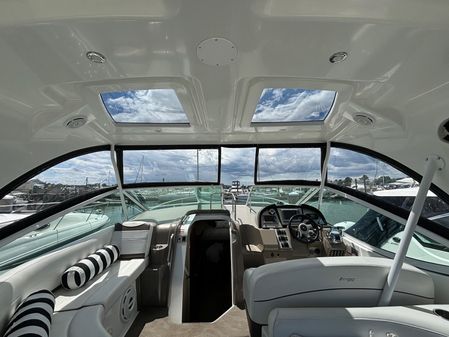 Cruisers-yachts 330-EXPRESS image