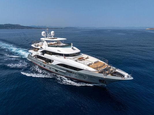 Benetti Classic Supreme 132 - main image