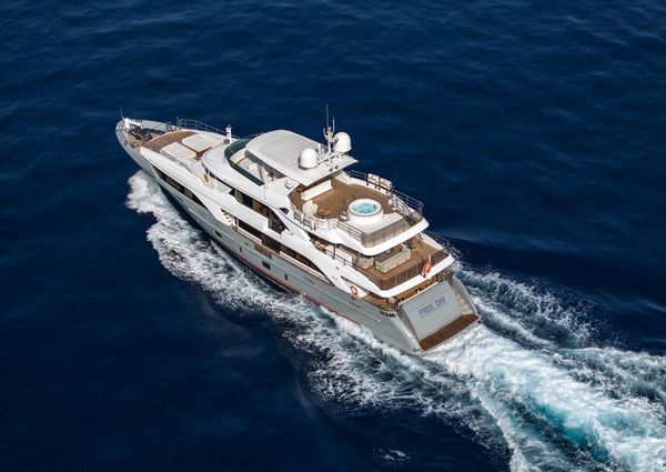 Benetti Classic Supreme 132 image