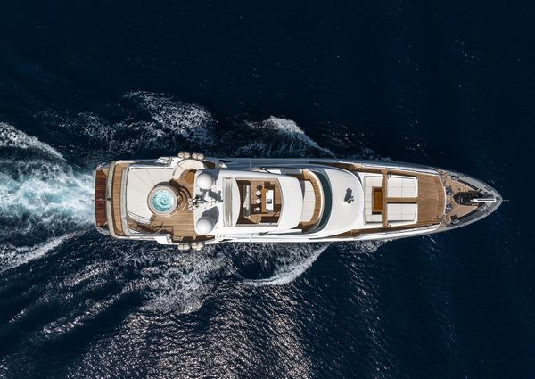 Benetti Classic Supreme 132 image