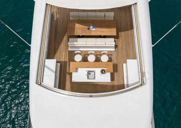 Benetti Classic Supreme 132 image