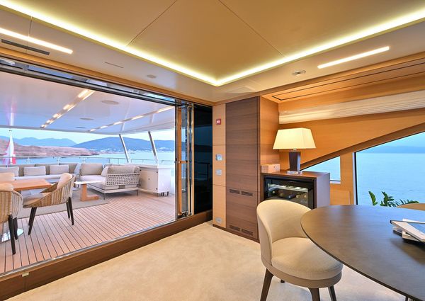 Benetti Classic Supreme 132 image